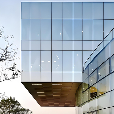 Αντίσταση στην υπεριώδη ακτινοβολία Ναι Ενιαίο τείχος κουρτίνας με τριπλό θορυβωμένο γυαλί και υλικό κορυφής της ηπειρωτικής χώρας